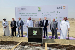 Pose de la première pierre de la nouvelle usine Hoffmann Green en Arabie saoudite. [©Hoffmann Green]