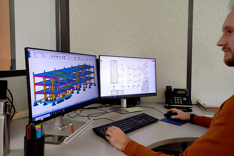 Le Logiciel Tekla Structures est utilisé au sein du bureau d'études d'Eurobéton. [©Eurobéton]